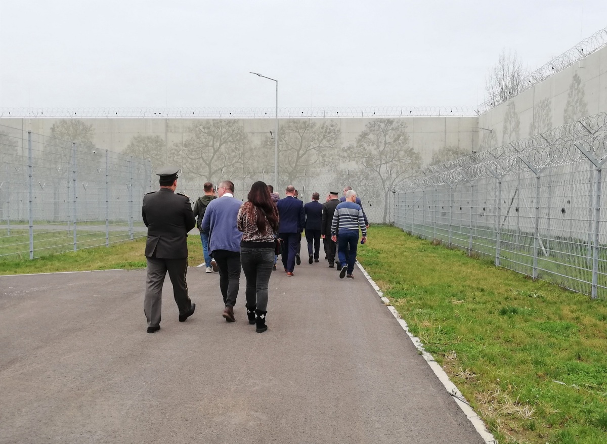 Detenčný ústav Hronovce, otvorenie