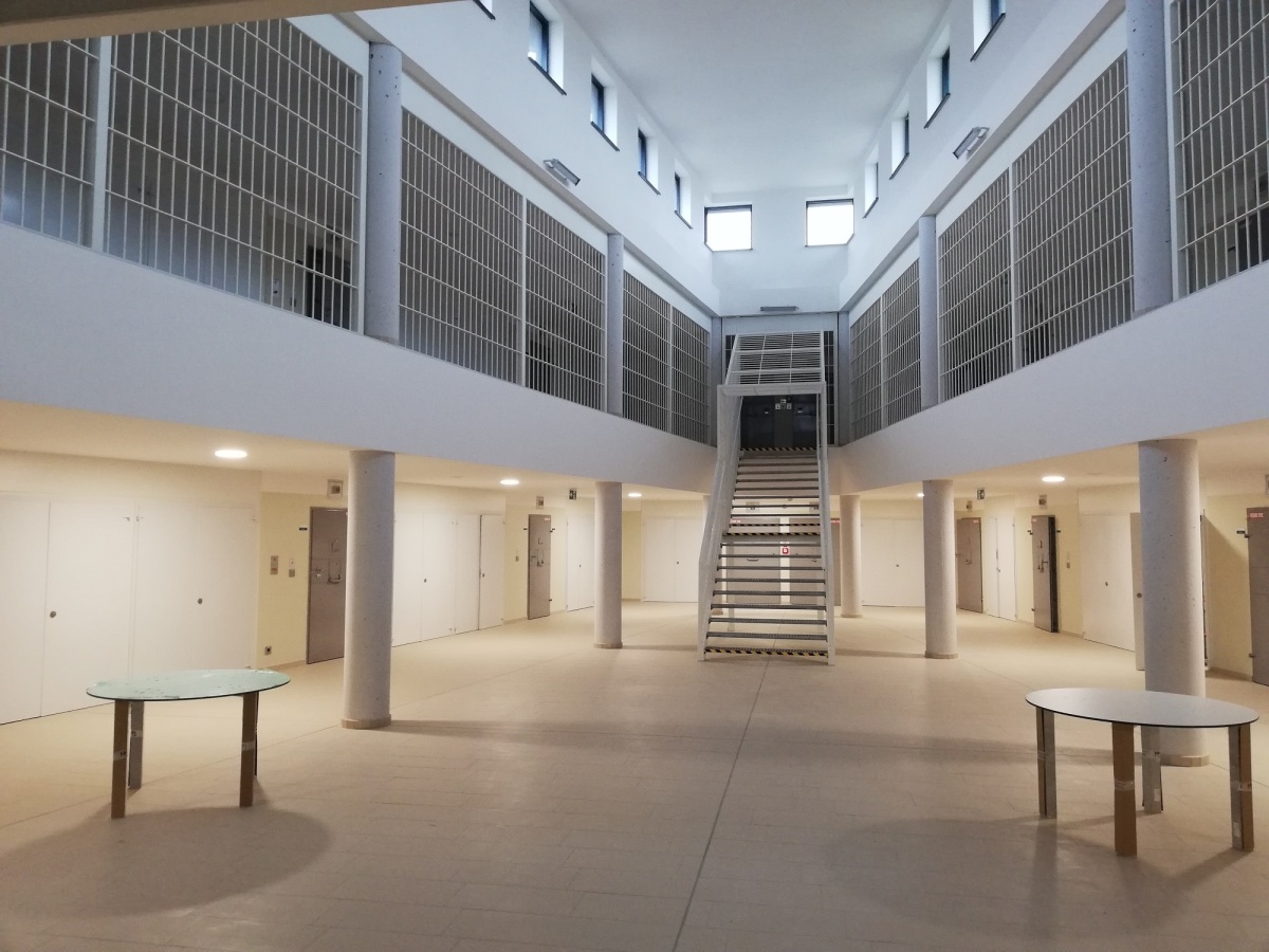 Detenčný ústav Hronovce, otvorenie