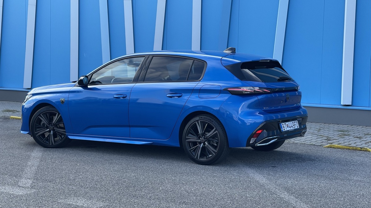 Peugeot 308 GT PACK 1.6 HYBRID 225k e-EAT8 (2022)