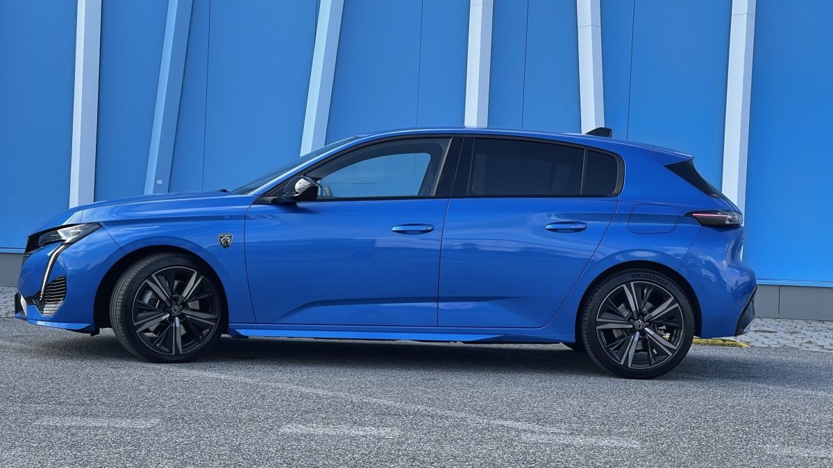 Peugeot 308 GT PACK 1.6 HYBRID 225k e-EAT8 (2022)