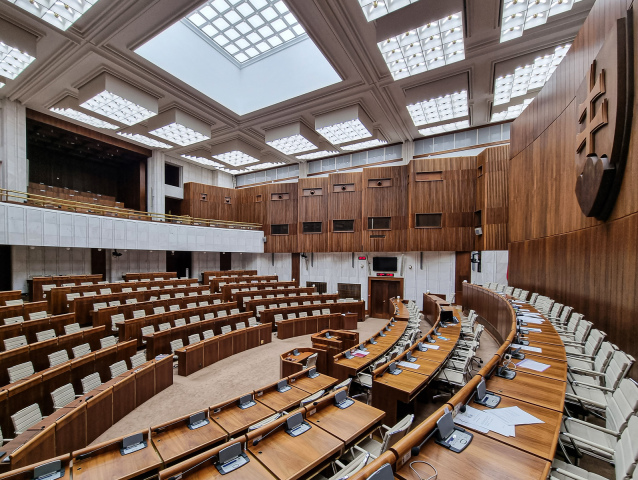 NRSR, budova, parlament, história, stavba