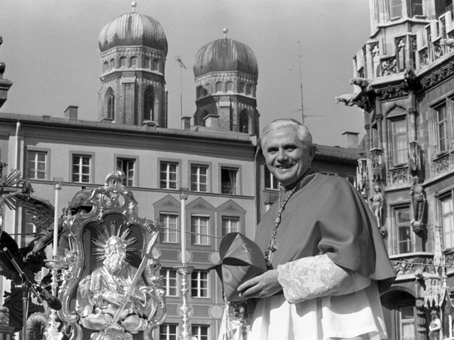 Joseph Ratzinger, Benedikt XVI.