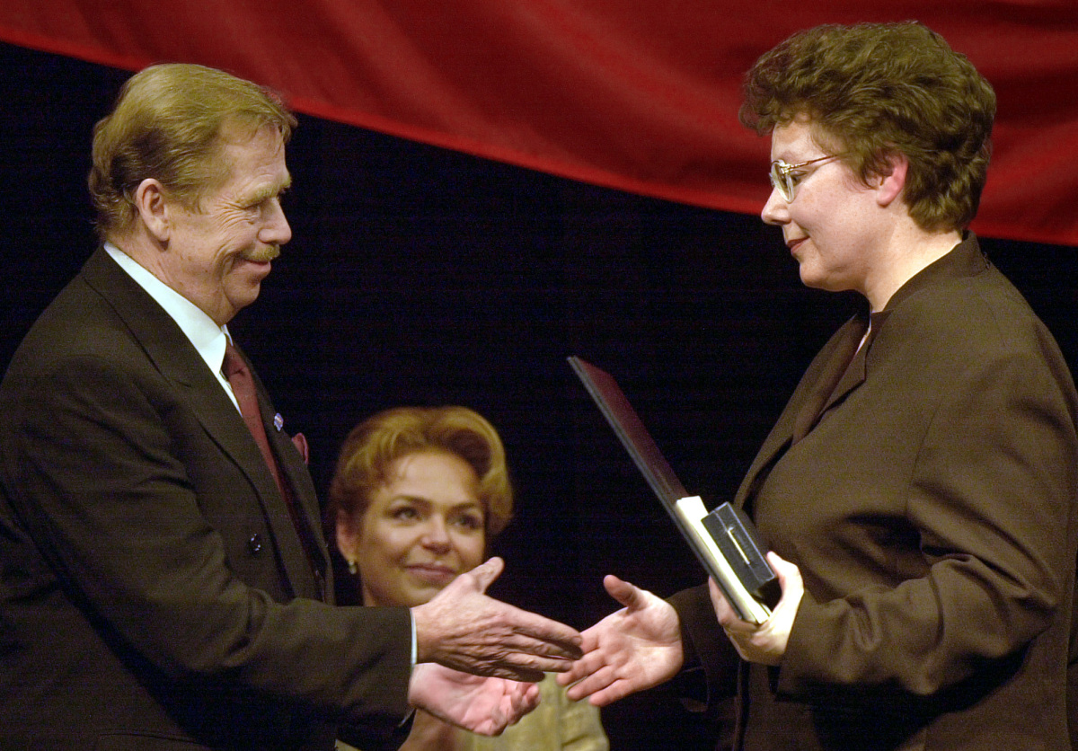 Havel, Satinská