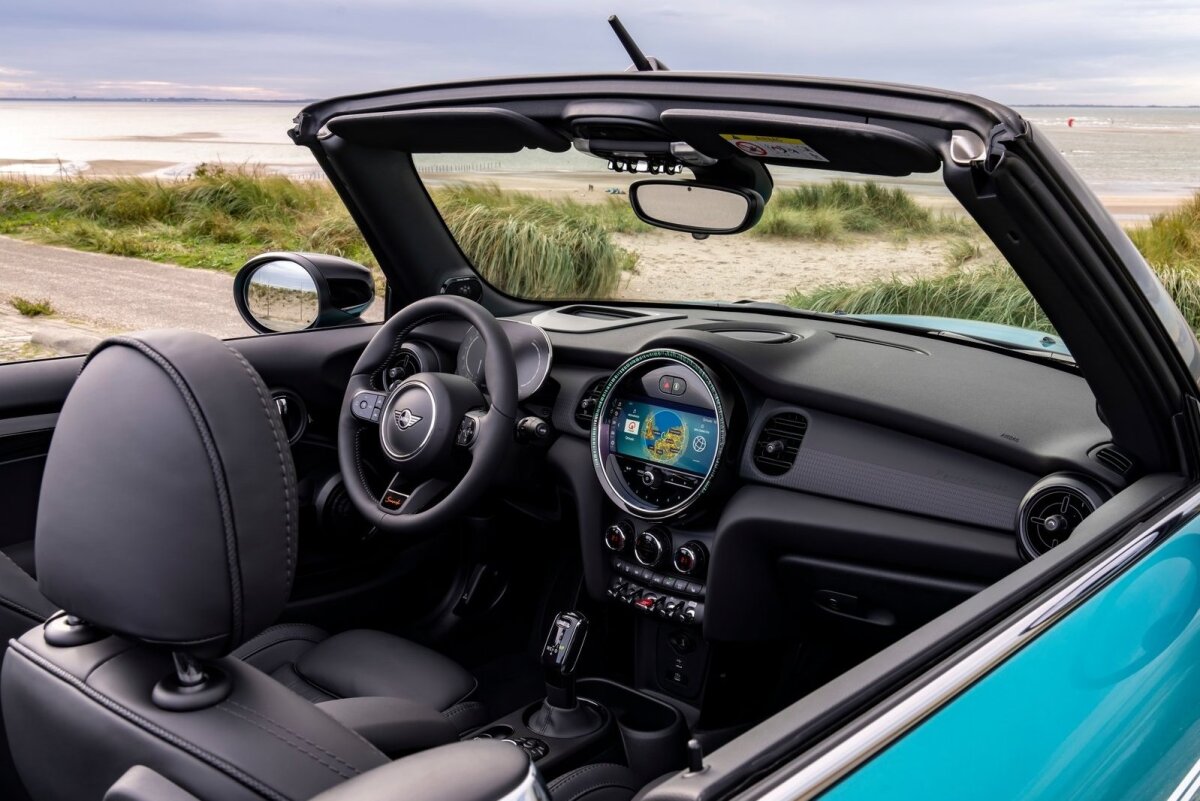 Mini Cooper S Convertible Seaside Edition - 2023