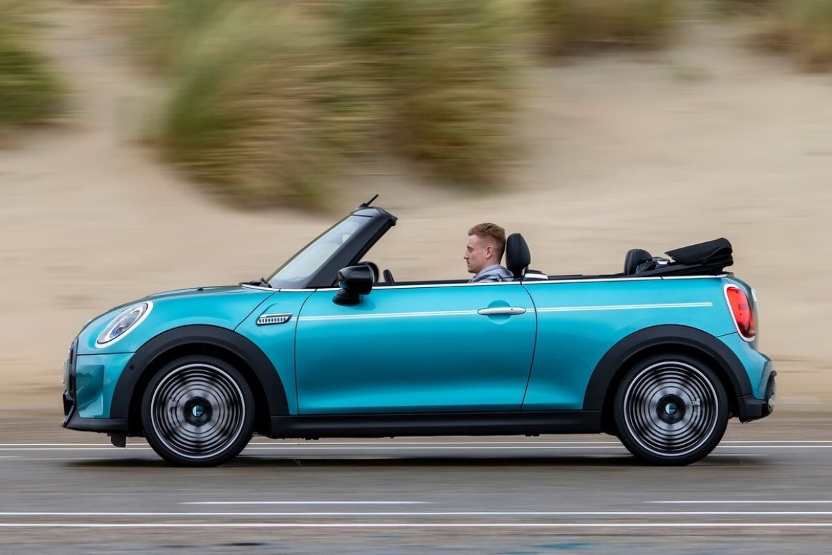 Mini Cooper S Convertible Seaside Edition - 2023