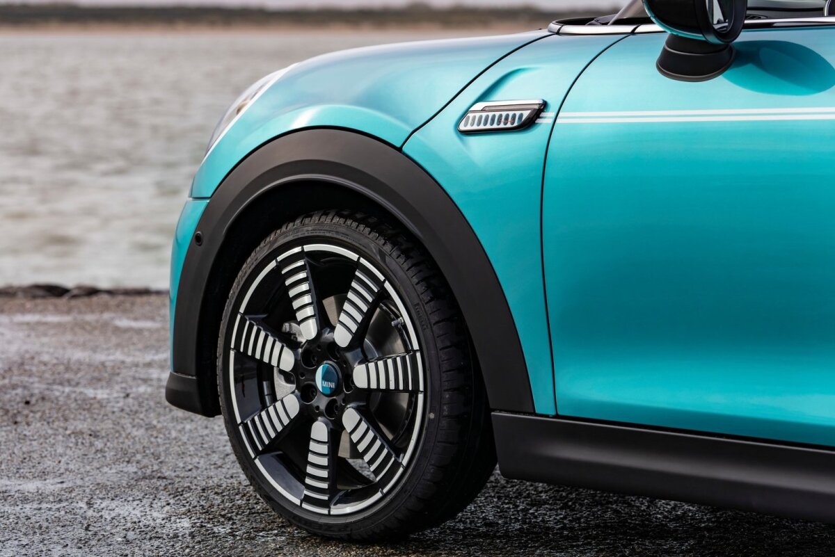 Mini Cooper S Convertible Seaside Edition - 2023