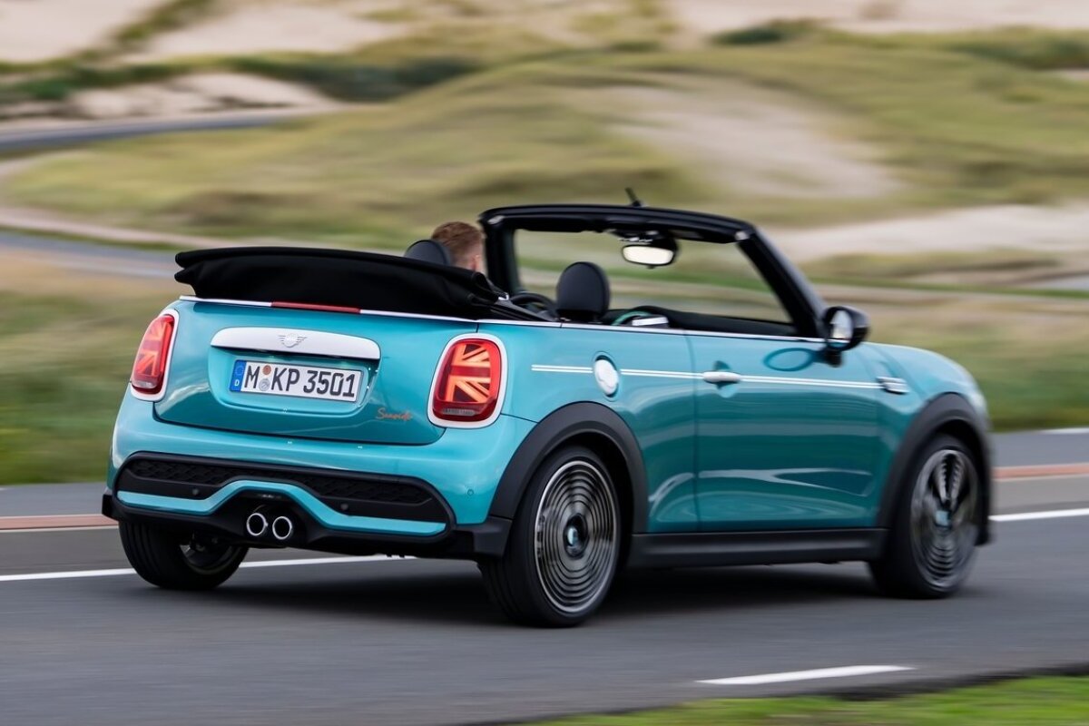 Mini Cooper S Convertible Seaside Edition - 2023