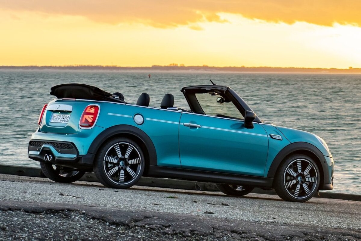 Mini Cooper S Convertible Seaside Edition - 2023