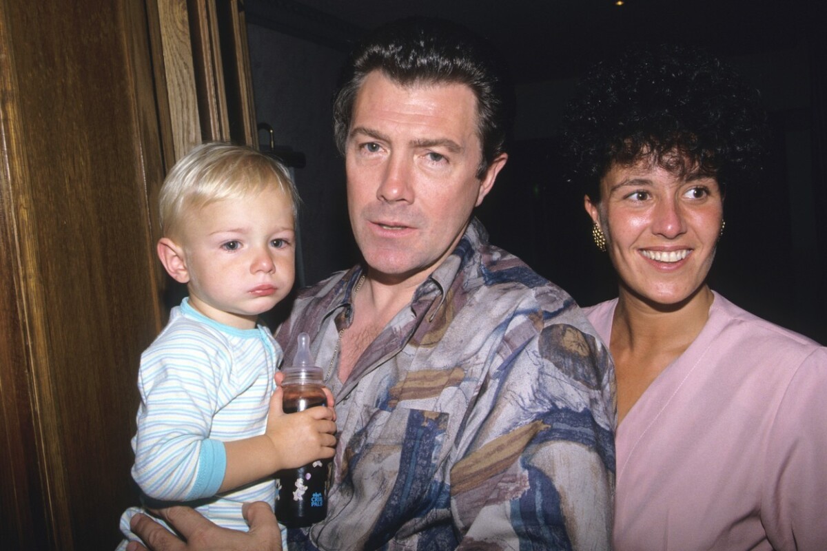 Lewis Collins
