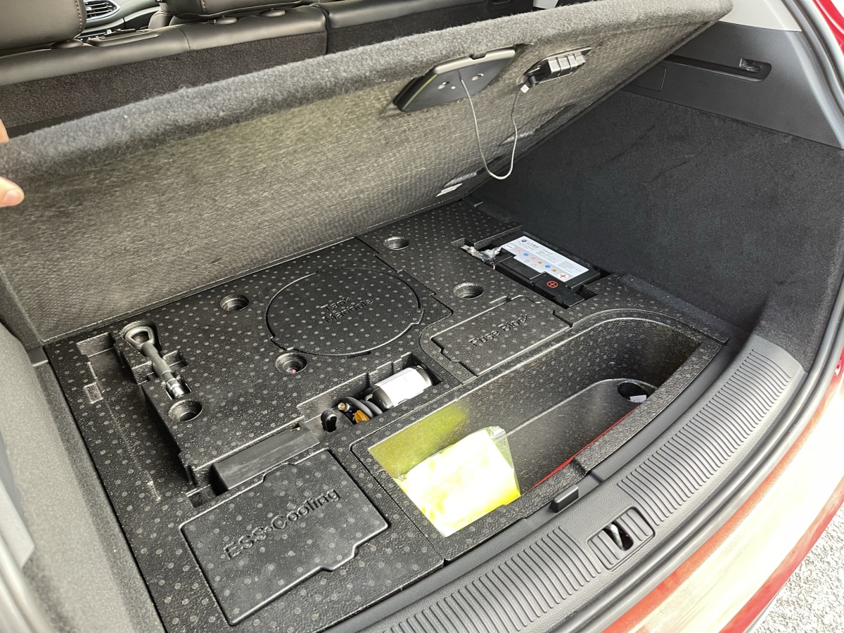 MG eHS PHEV 1.5TGI Exclusive (2023)