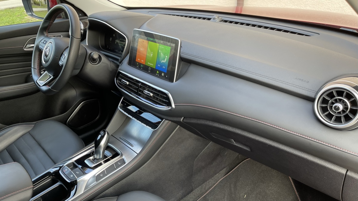 MG eHS PHEV 1.5TGI Exclusive (2023)
