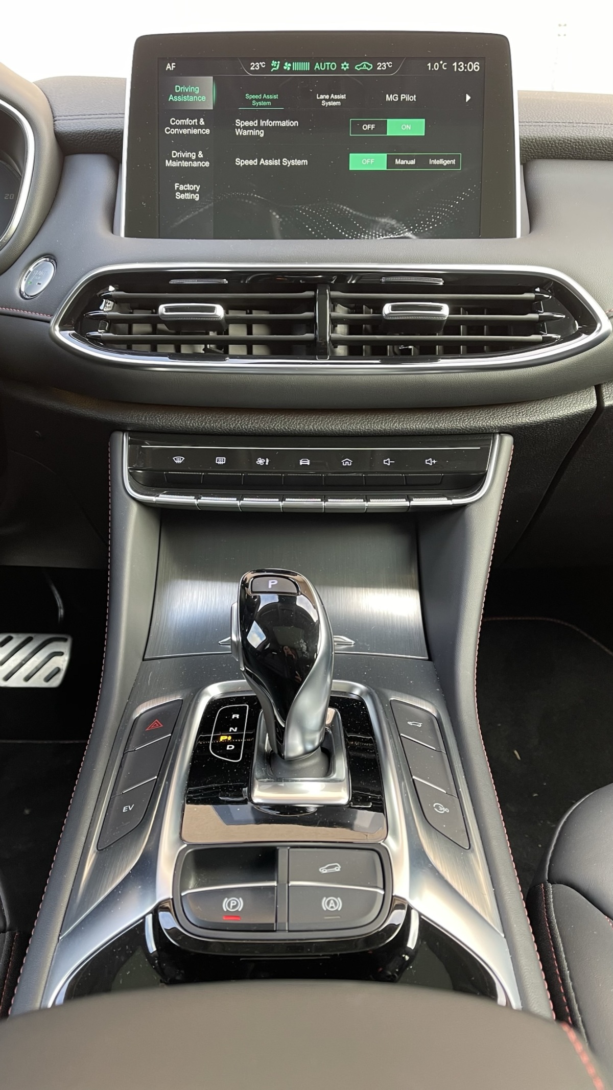 MG eHS PHEV 1.5TGI Exclusive (2023)