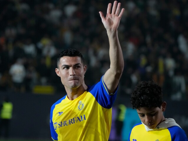 16 Ronaldo