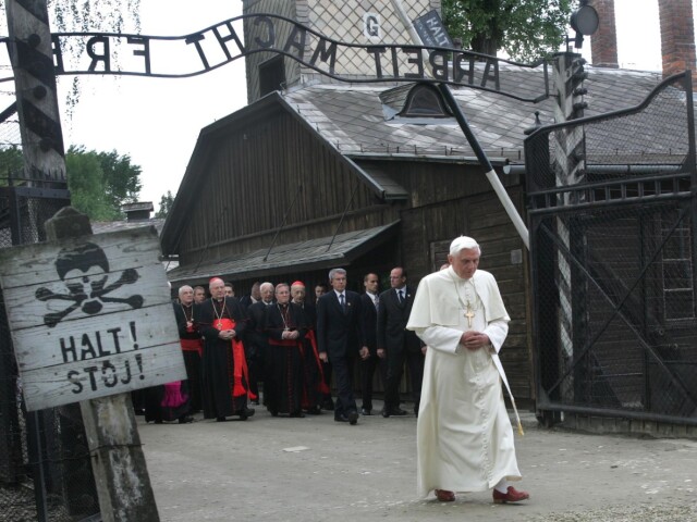 Benedikt v Auschwitzi