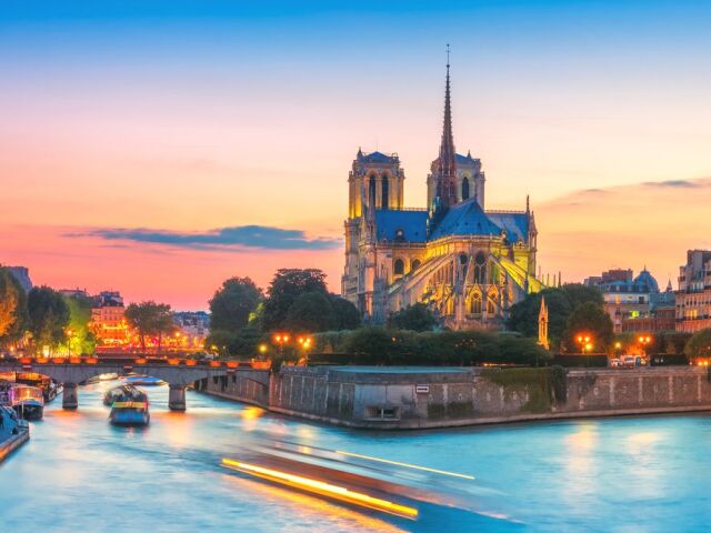 Paríž, katedrála Notre Dame, rieka Seina