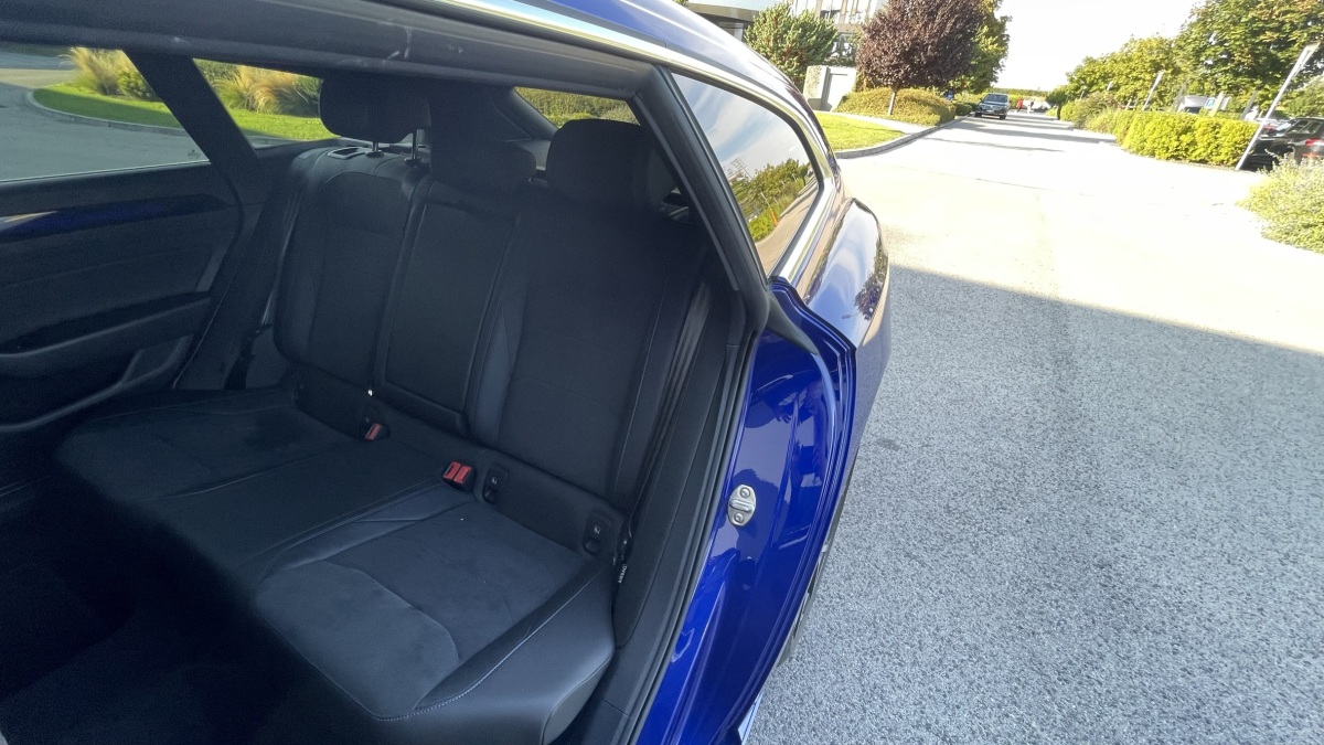 Volkswagen Arteon SB R 2.0 TSI 320k DS7 4M (2023)