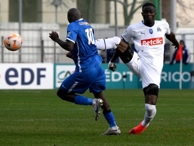Eric Bailly.