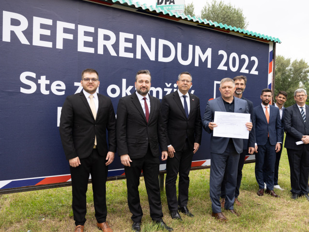 referendum smer fico