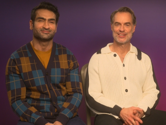 Kumail Nanjiani (vľavo) a Murray Bartlett