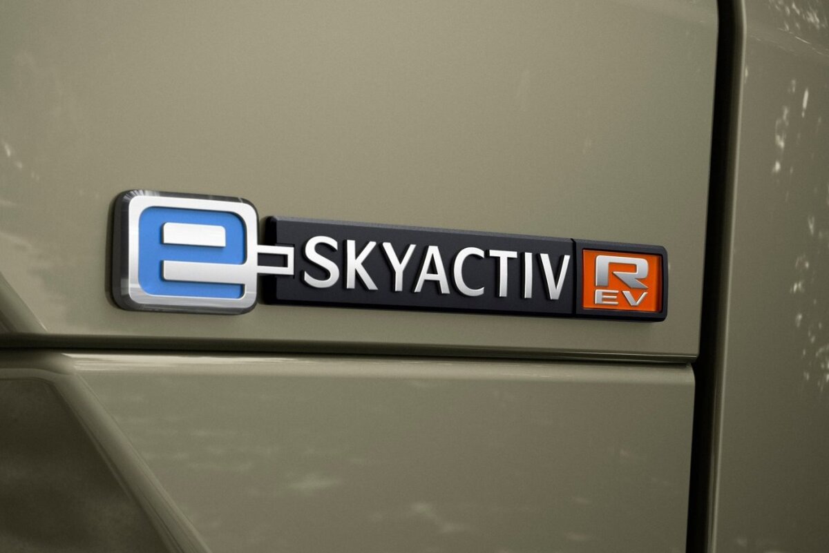 Mazda MX-30 e-Skyactiv R-EV - 2023