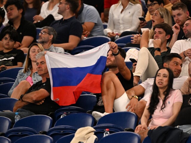 Daniil Medvedev, vlajka