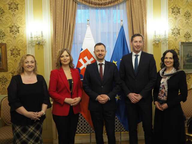 Veronika Remišová, Eduard Heger, Milan Majerský, rokovania, spolupráca