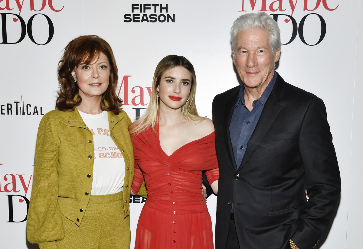 Susan Sarandon, herečka Emma Roberts (v strede) a herec Richard Gere