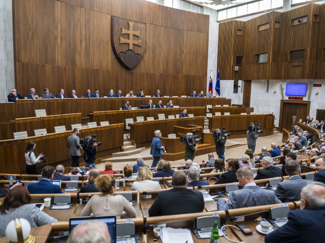 SR NRSR 78. schôdza novela ústava voľby schválenie skráteni