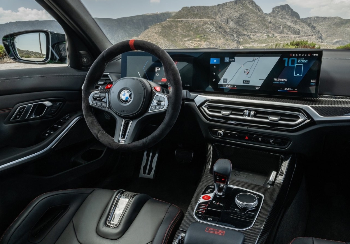 BMW M3 CS 10