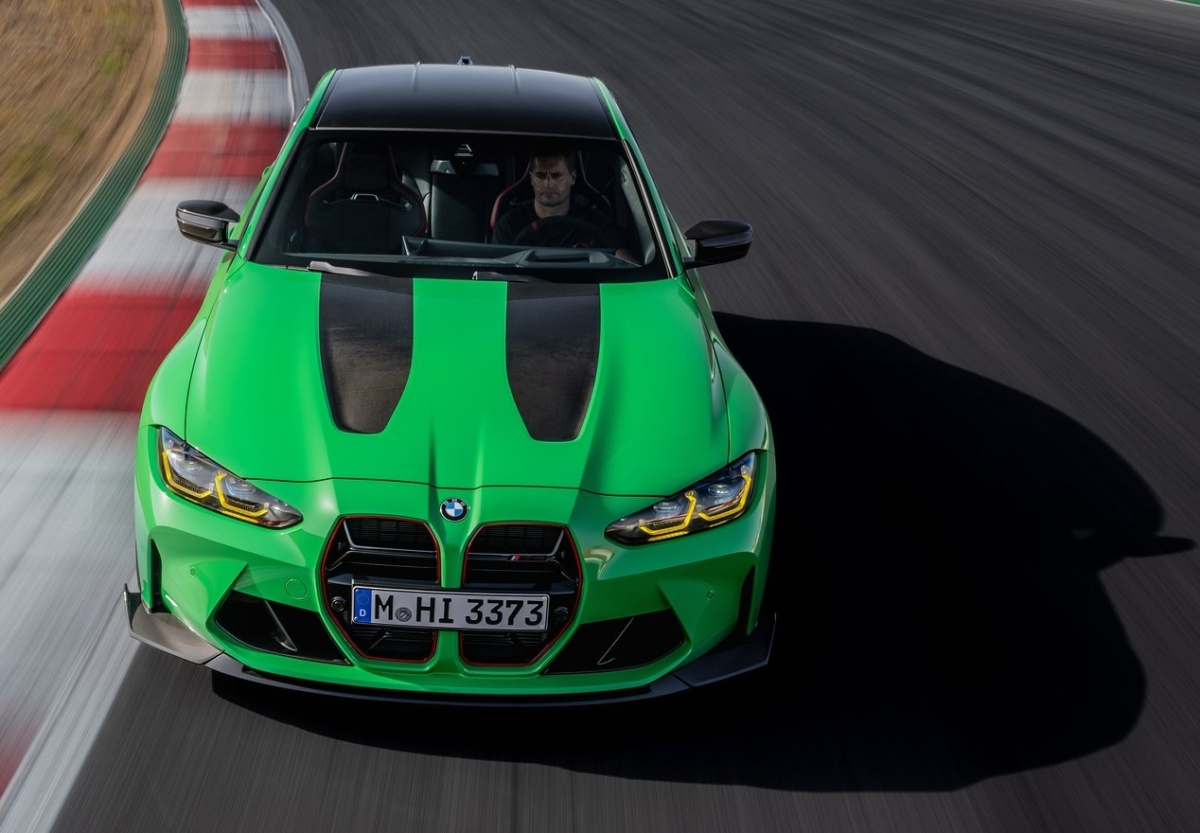 BMW M3 CS 7