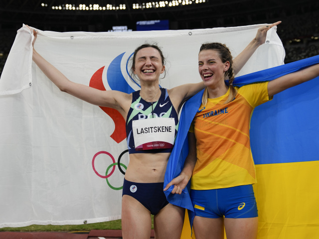 Maria Lasickiené, Jaroslava Mahučichová