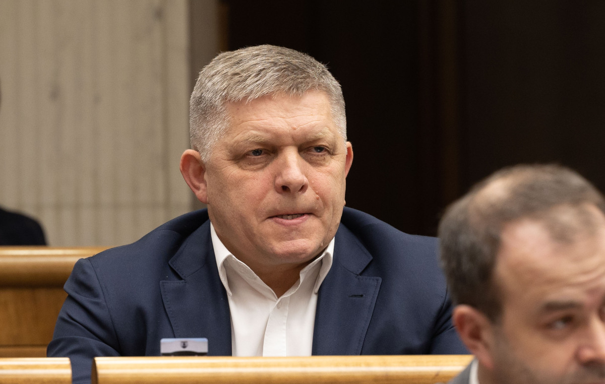 Robert Fico, Peter Pellegrini, Boris Kollár, Peter Pčolinský, Richard Sulík, Anna Zemanová, parlament