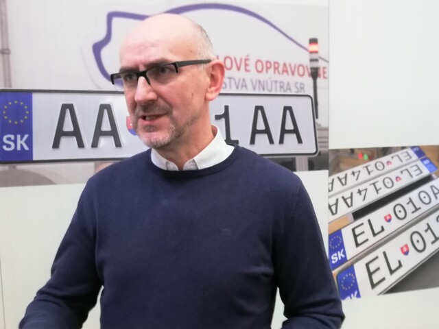 Bystrík Mucha, Automobilové opravovne MV, Banská Bystrica