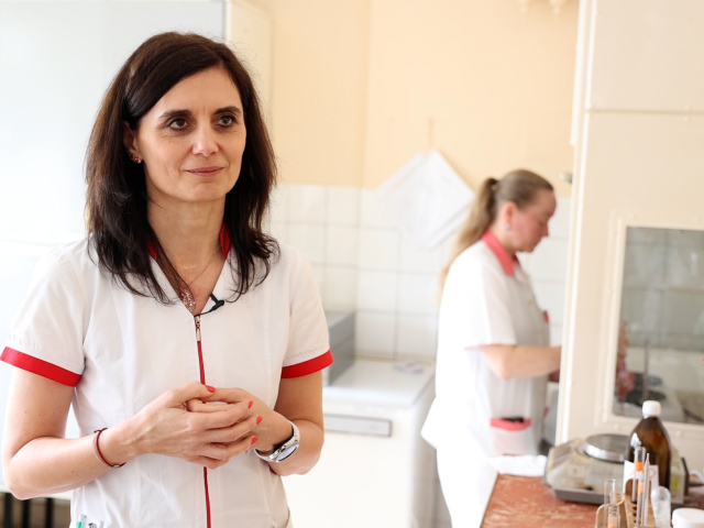 Ľubica Slimáková, lekáreň, farmaceut, laboratórium
