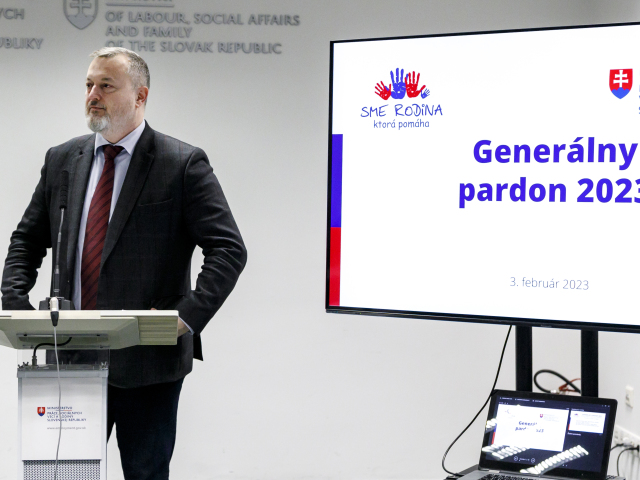 SR generálny pardon Krajniak SP BAX