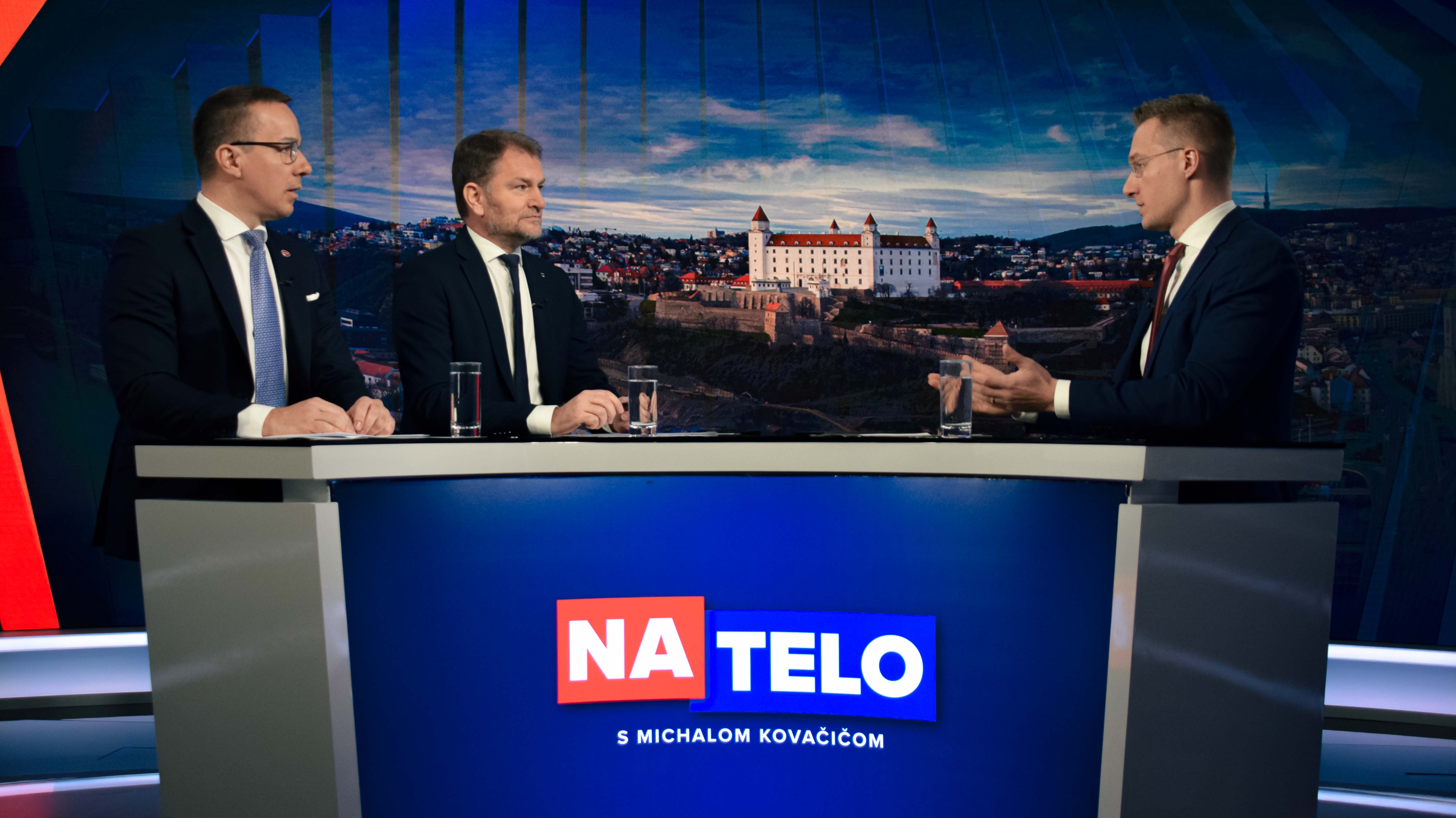 Na telo s Igorom Matovičom a Erikom Tomášom.