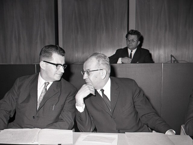 Lubomír Štrougal / Gustáv Husák /