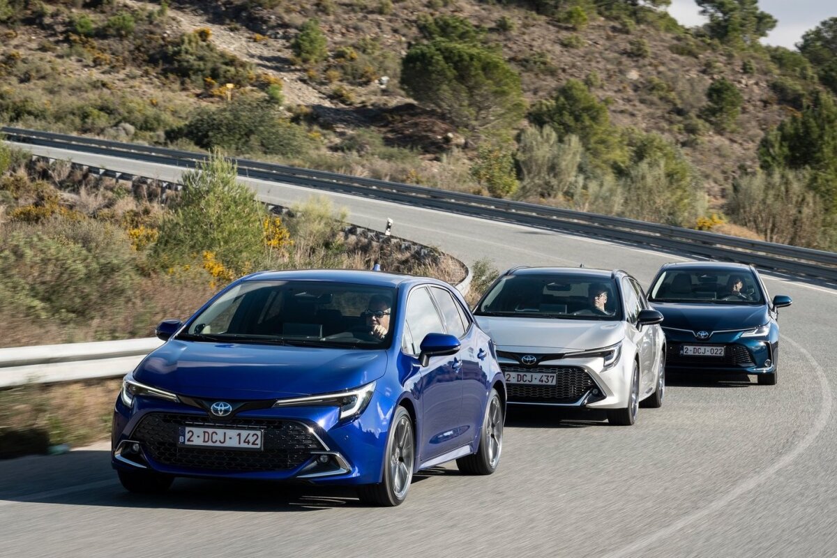Toyota Corolla Hatchback - 2023