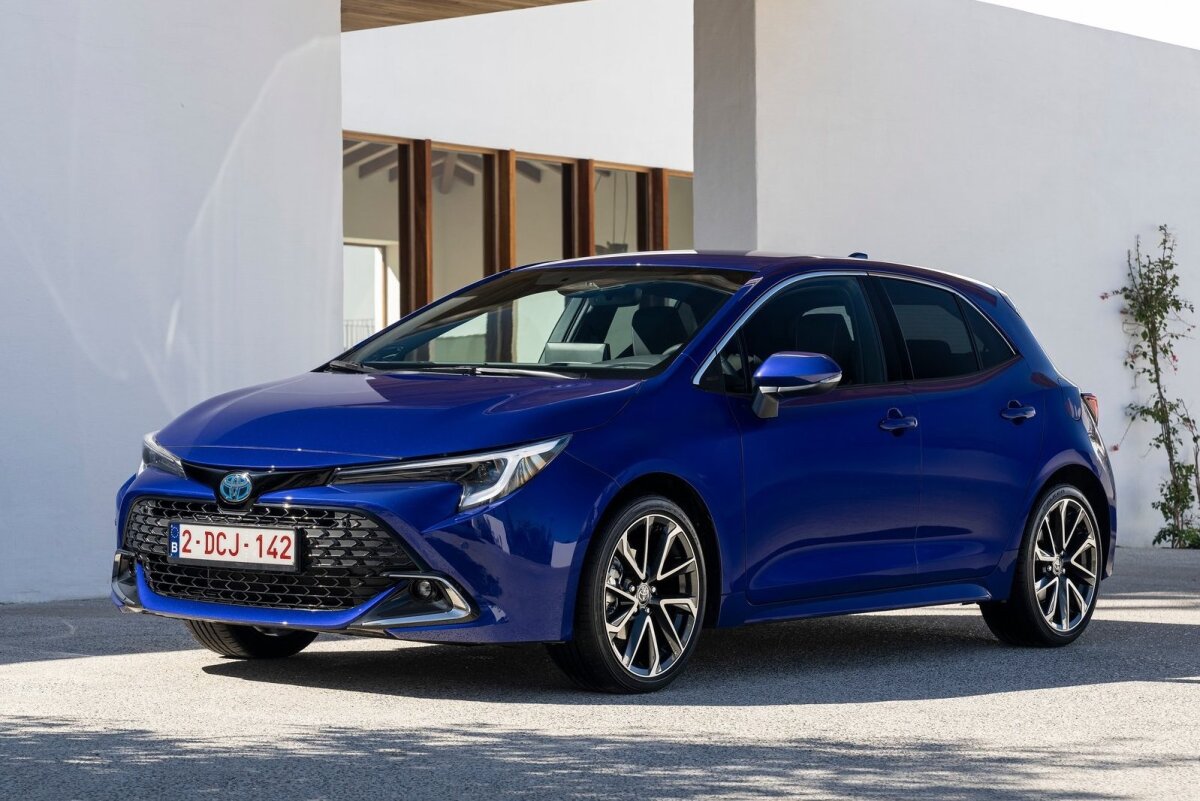 Toyota Corolla Hatchback - 2023
