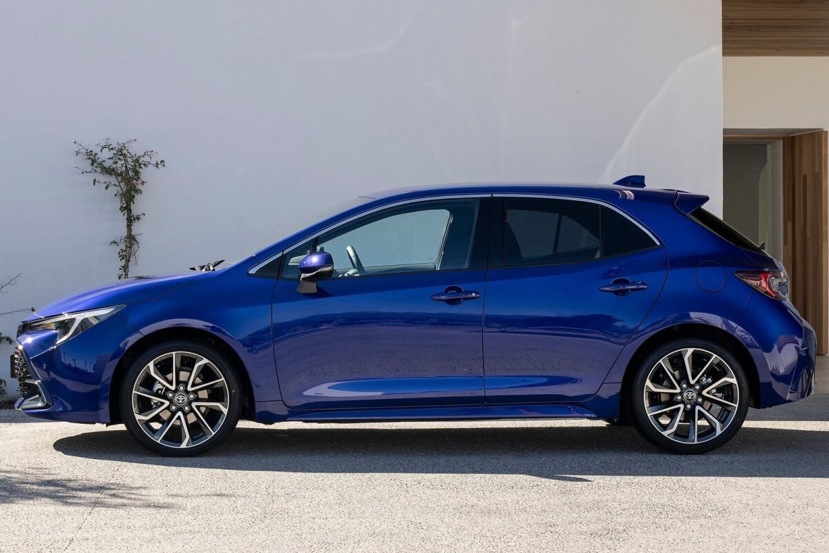 Toyota Corolla Hatchback - 2023