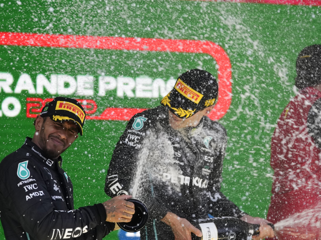 Lewis Hamilton, George Russell