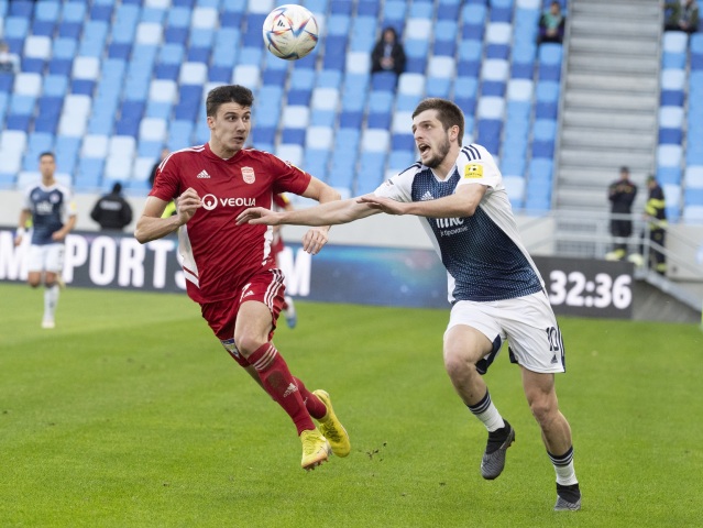 Sr futbal FL 20. kolo Slovan Banská Bystrica BAX