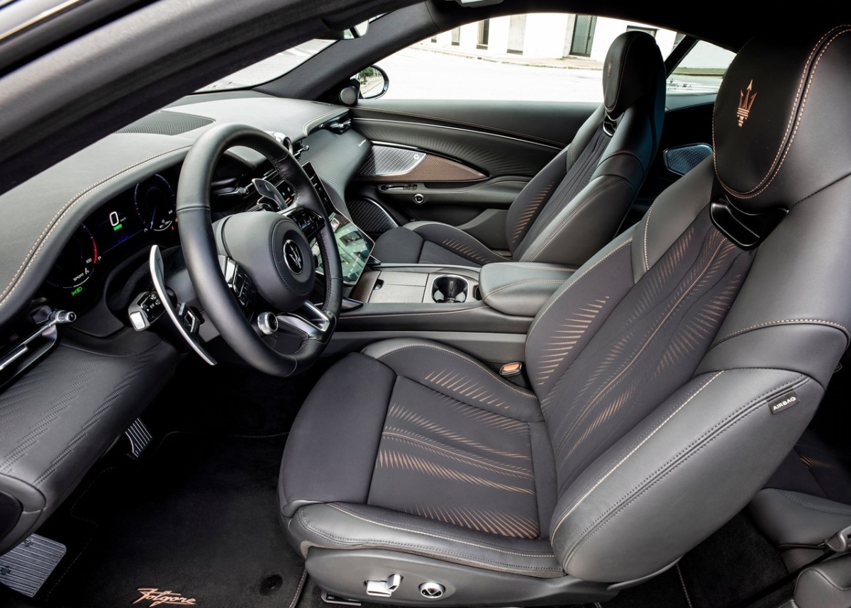 Maserati Gran Turismo Folgore 2