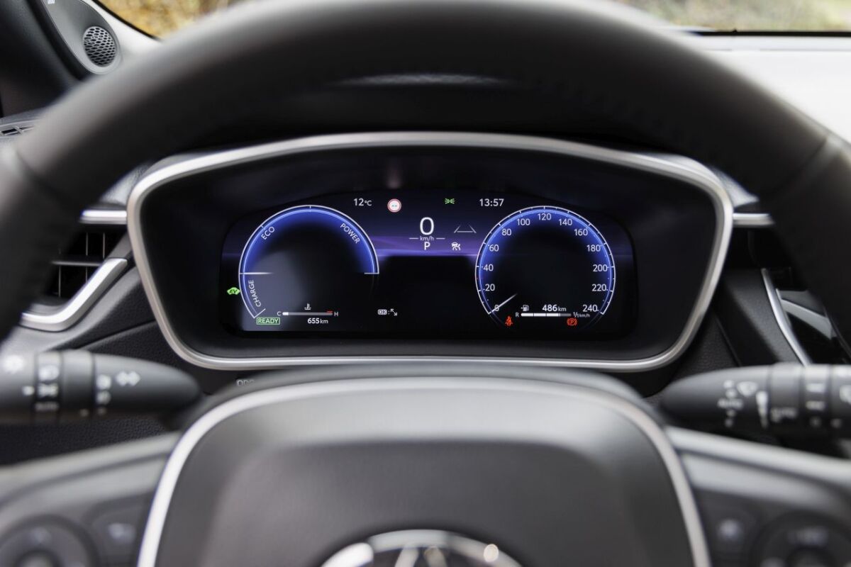 Toyota Corolla Cross - 2023