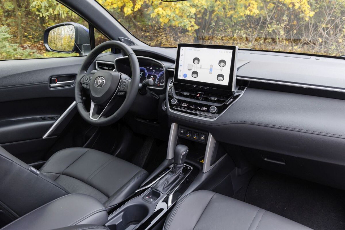 Toyota Corolla Cross - 2023