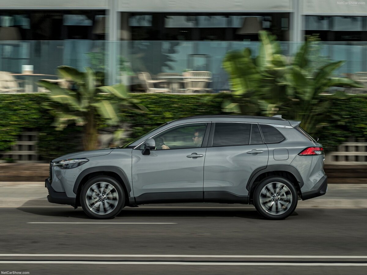 Toyota Corolla Cross - 2023