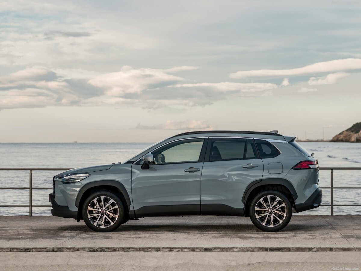 Toyota Corolla Cross - 2023