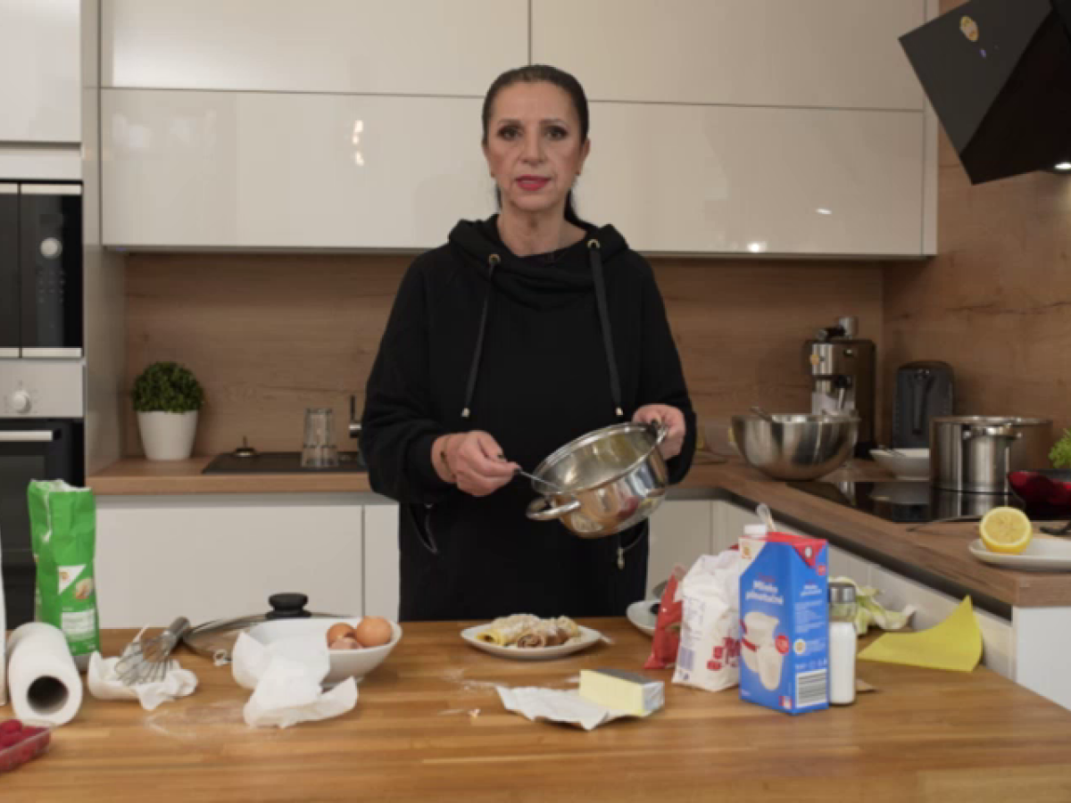 bez servítky, nora kabrheľová,