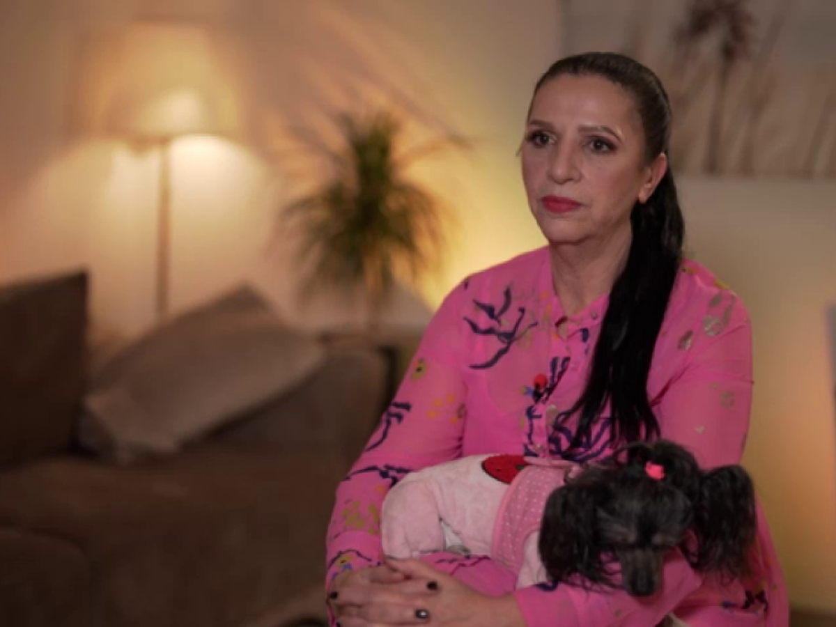 bez servítky, nora kabrheľová,