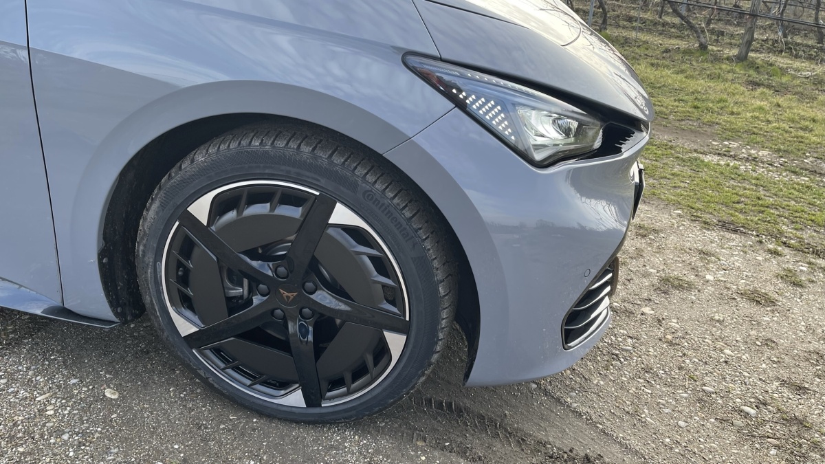 Cupra Born Basic  204/62 (2023)
